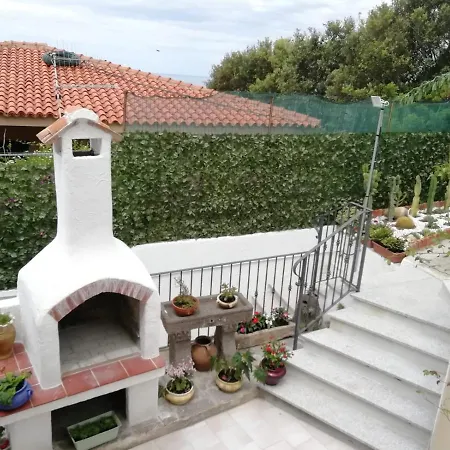 Bouganville * Magomadas